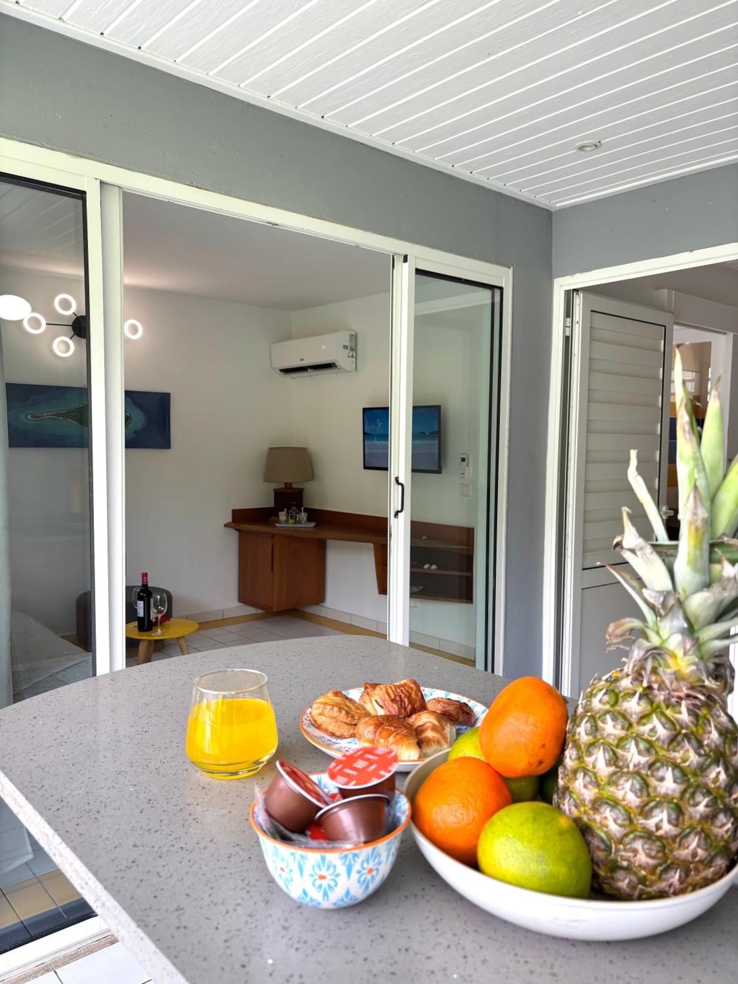 L Oralya - Blue Dream, Plage, Piscine, Restaurant Grand-Bourg  Eksteriør bilde